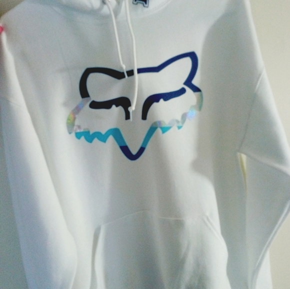 New, White hoodie,  w/fox on front - Picture 2 of 2